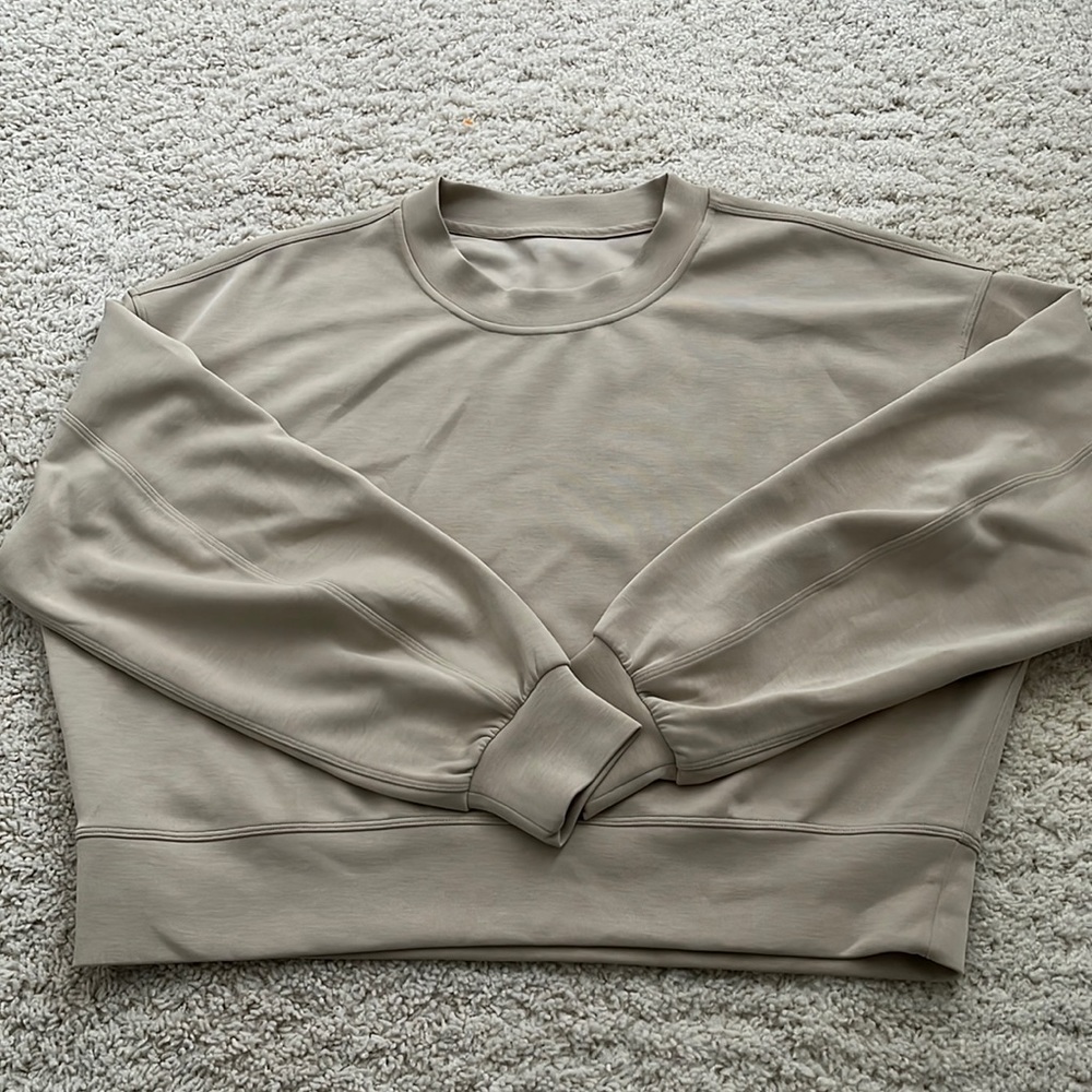 Lululemon Perfectly Oversized Cropped Crew Softwtreme